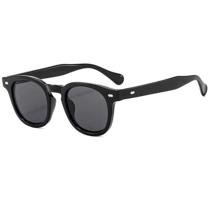 Dame Designer-solbrille i stilfull retro-look Skanto