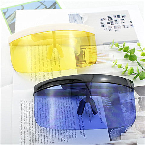 Dame Sport-solbriller i futuristisk design Skanto