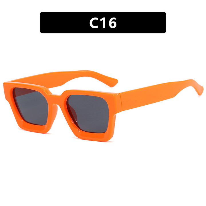Damer moterik kvadratisk solbrille med robust ramme og gule glass Skanto