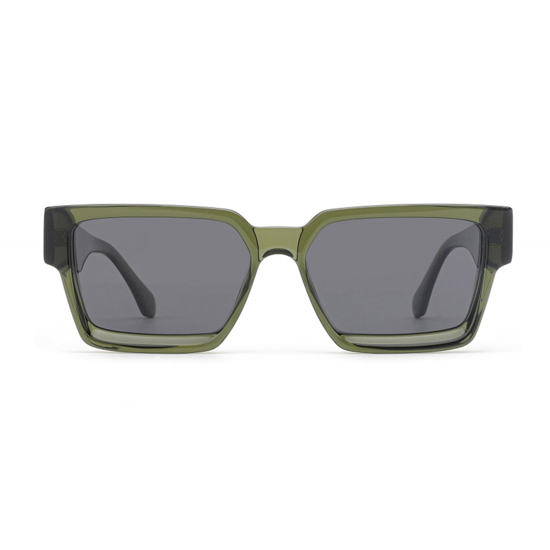 Dame moteriktig solbrille i stilfull design med bred ramme Skanto