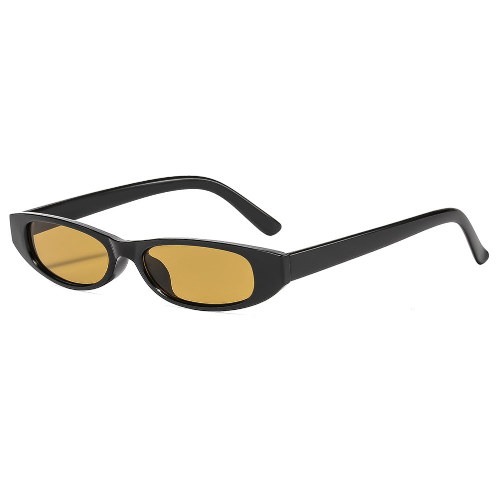 Dame trendy Cat-Eye solbriller i minimalistisk design Skanto