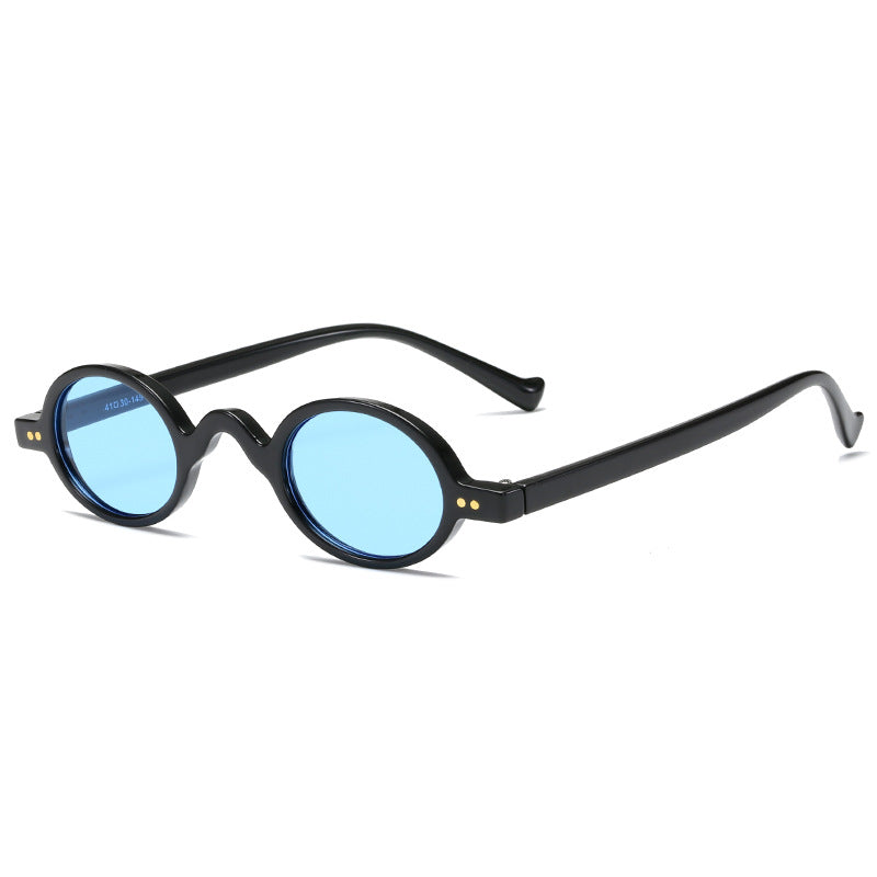 Dame rund solbrille i retrostil Skanto