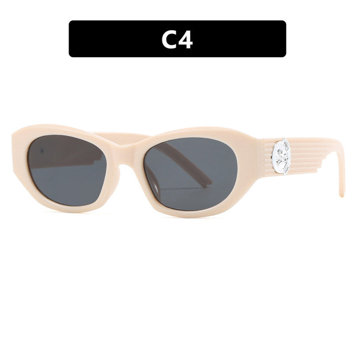 Dame moter Cat-Eye solbrille med markant design og luksuriøse detaljer Skanto