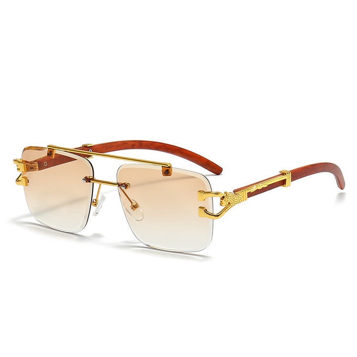 Dame moteriktig brille med stilfull treramme Skanto
