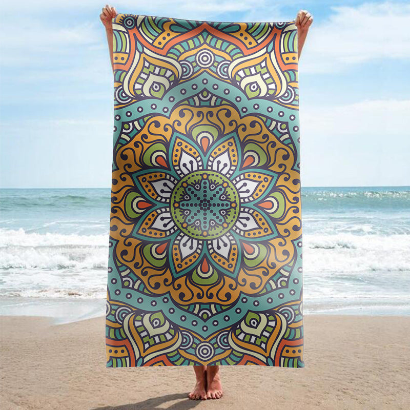 Strandhåndkle med kunstferdig mandala-design Skanto