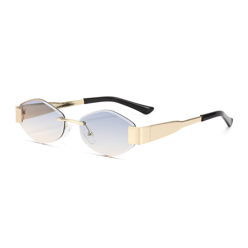 Dame motemessig solbrille med elegant åttekantet ramme og UV-beskyttelse Skanto