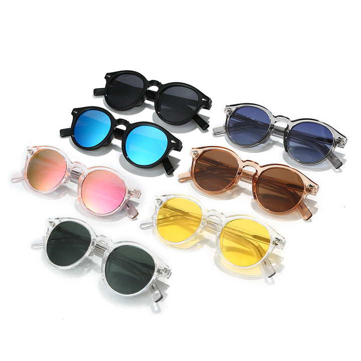 Dame trendy solbriller med transparent ramme og gule glass Skanto