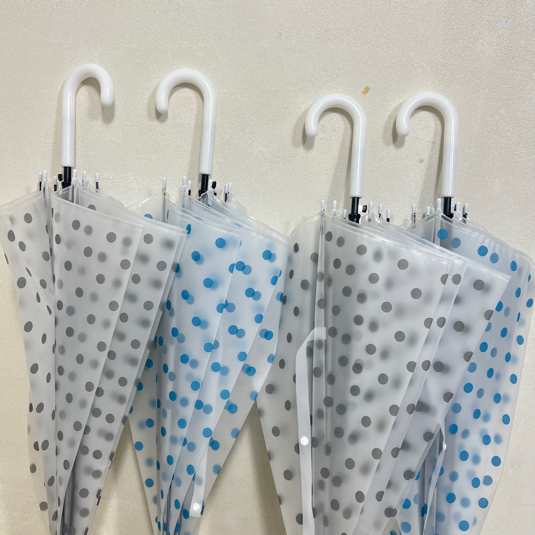 Dame transparent paraply med prikker Skanto
