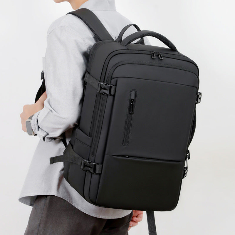 Functional backpack with special laptop compartment and optimal use of storage space Skanto