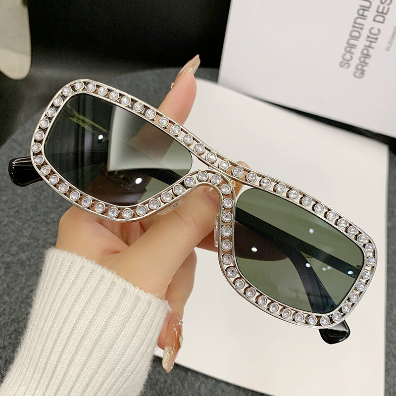 Dame Glamorøs solbrille med glitrende krystallakenter Skanto