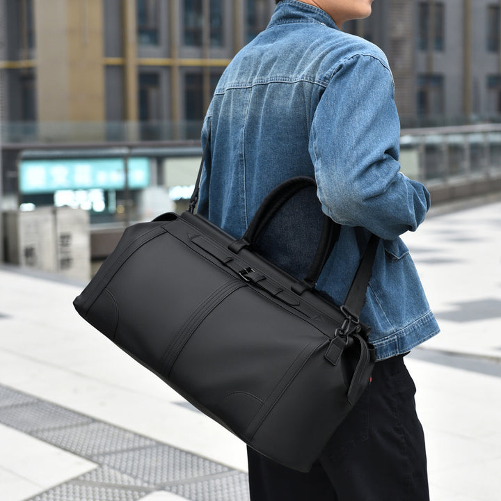Elegant Reisetask med ekstra rom Skanto