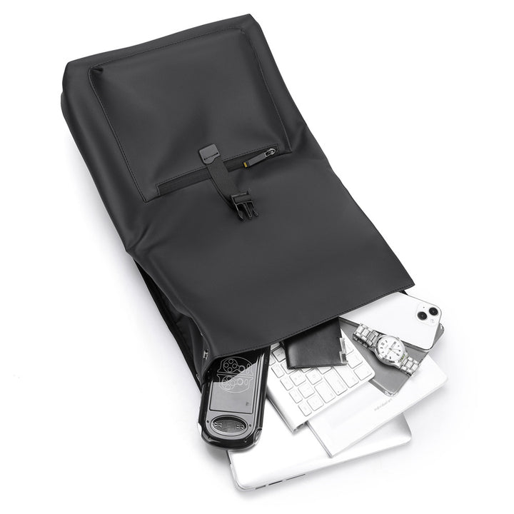 Høy kvalitet og vanntett ryggsekk med innovativt rolltop-system Skanto
