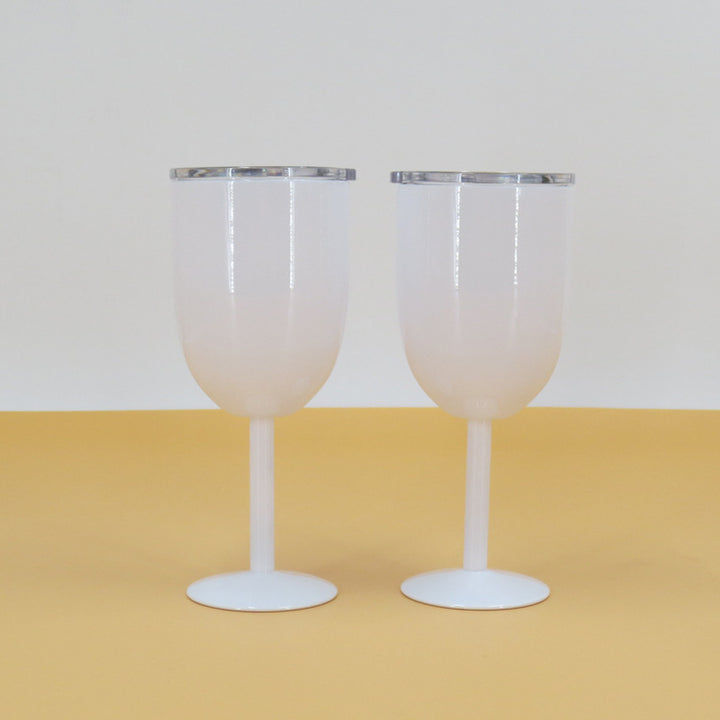 Dame elegant vinglass Skanto