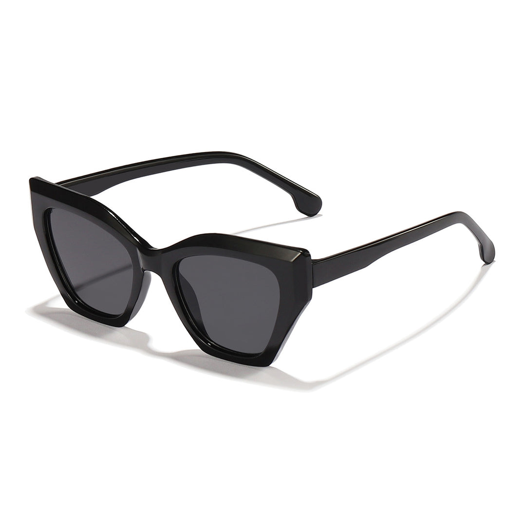 Dame moteriktige solbriller med elegant Cat-Eye-design og slitesterk ramme Skanto