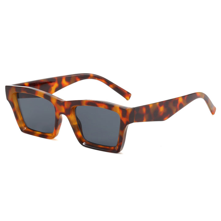 Dame trendy solbriller med bred ramme Skanto