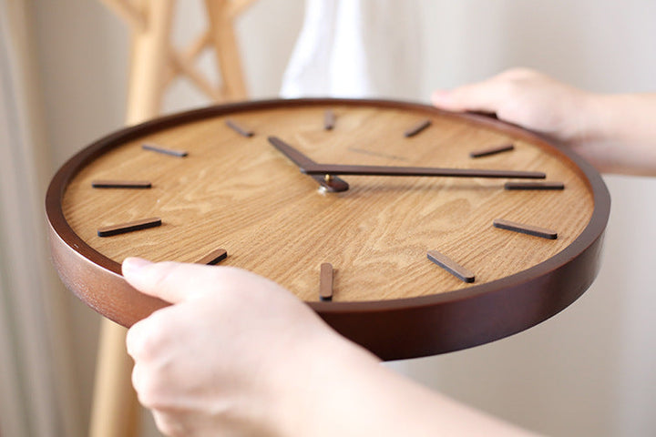 Skanto | Minimalistisk Stille Treveggklokke 12 Tommer