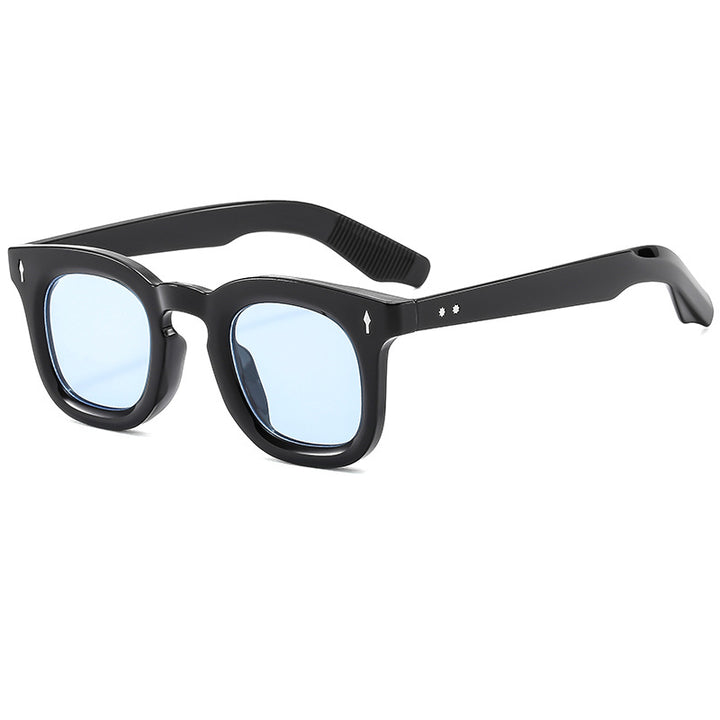 Dame Modish solbrille i høy kvalitet design Skanto