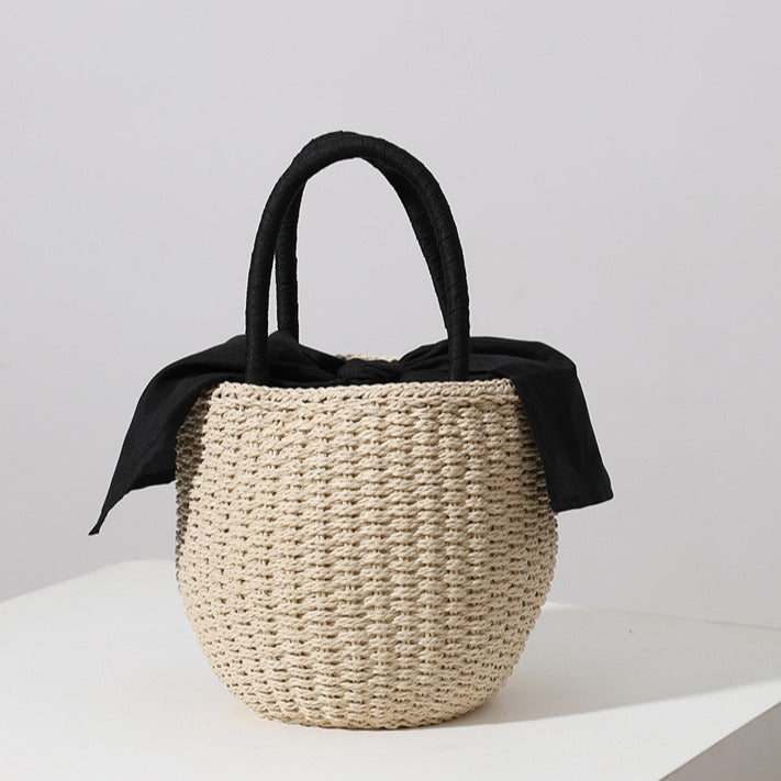Håndlaget kurvveske med stilige design Skanto