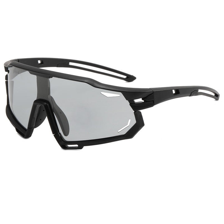 Dame Sportslig høyytelses solbrille med aerodynamisk design Skanto