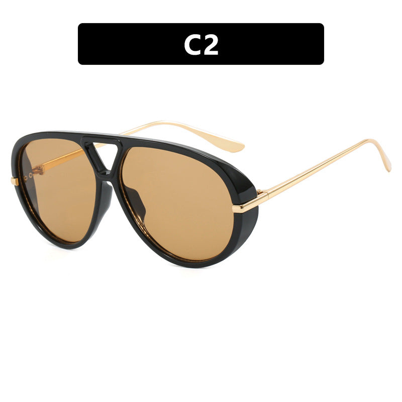 Dame Oversized solbriller med elegant plastramme og speilbelagte glass Skanto