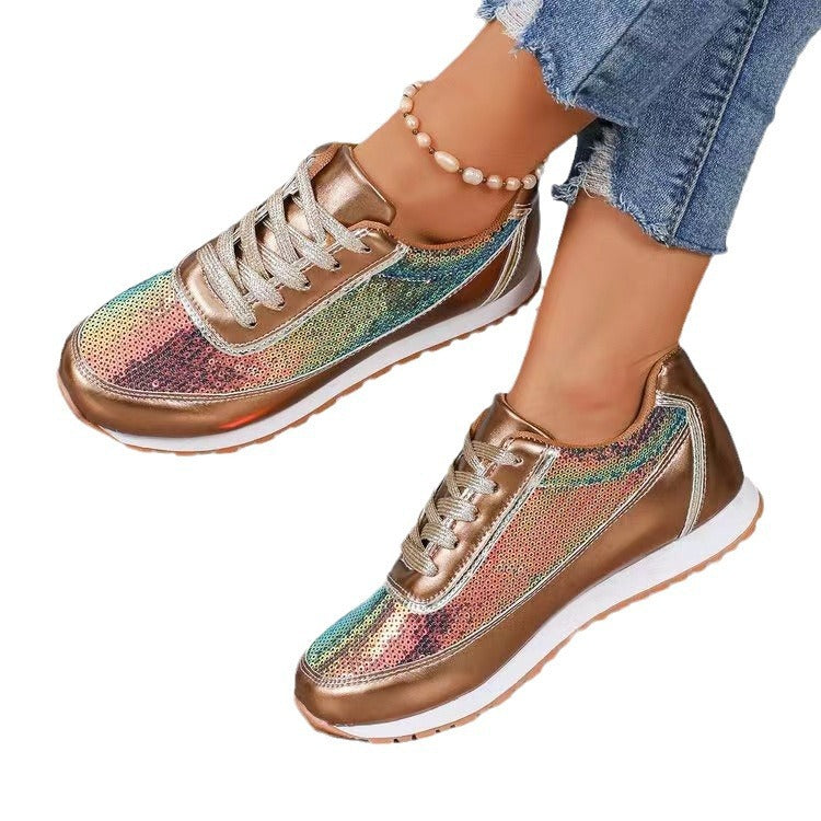 Dames fashionable sneakers med skimrende overmateriale og skli-resistent såle Skanto