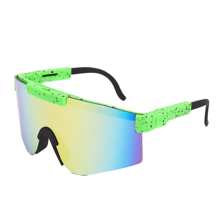 Dame Sporty Statement Solbrille i moderne design Skanto