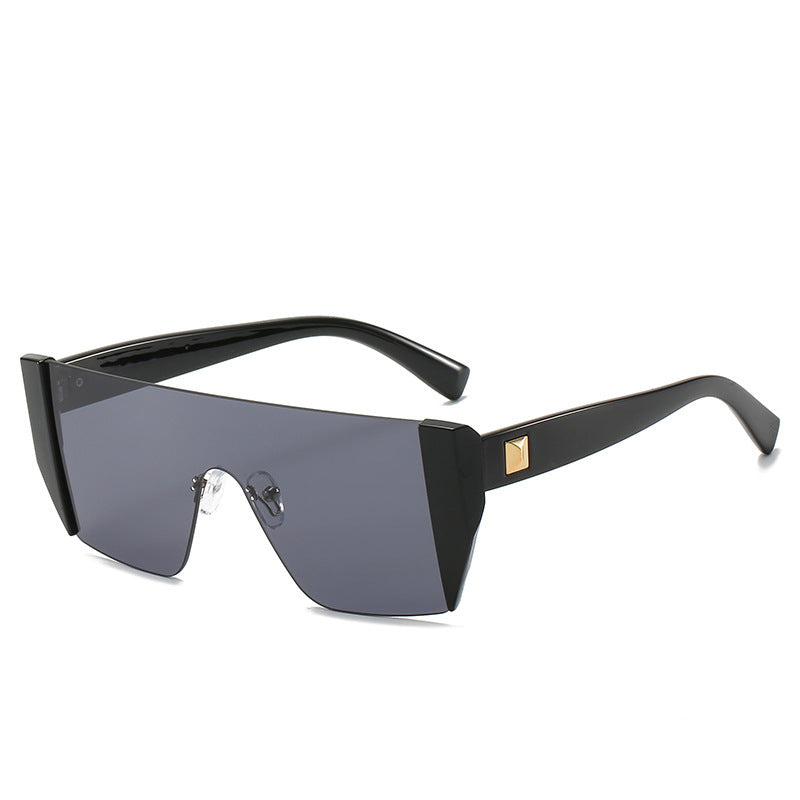 Dame Sporty Shield Solbrille Skanto