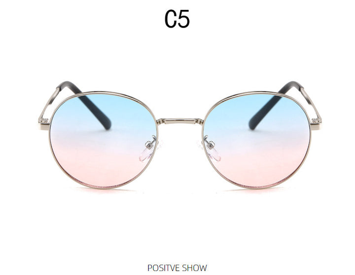 Dame moteriktig solbrille med speilet fargegradient Skanto