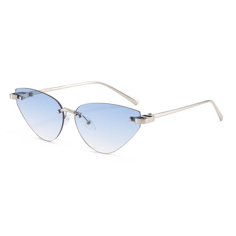 Dame elegante Cat-Eye solbriller med ultralett metallramme Skanto