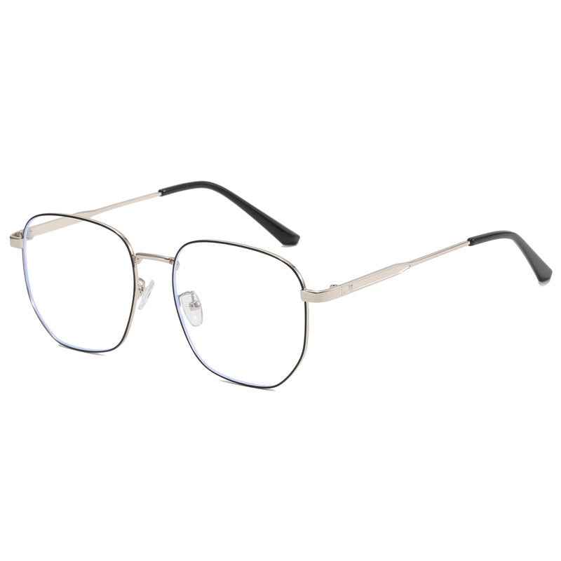 Dame moteriktig firkantet brille med lett metallramme Skanto
