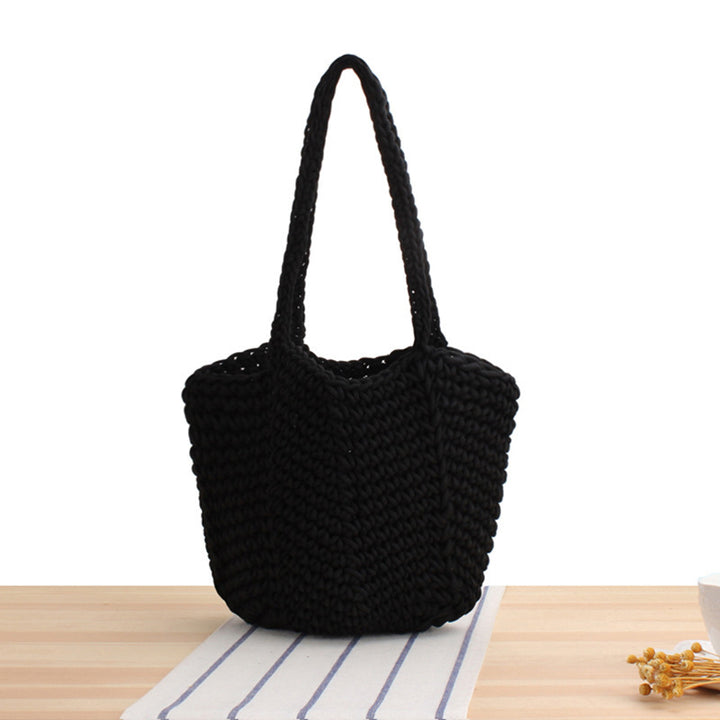 Handmade macrame handbag with textured design Skanto