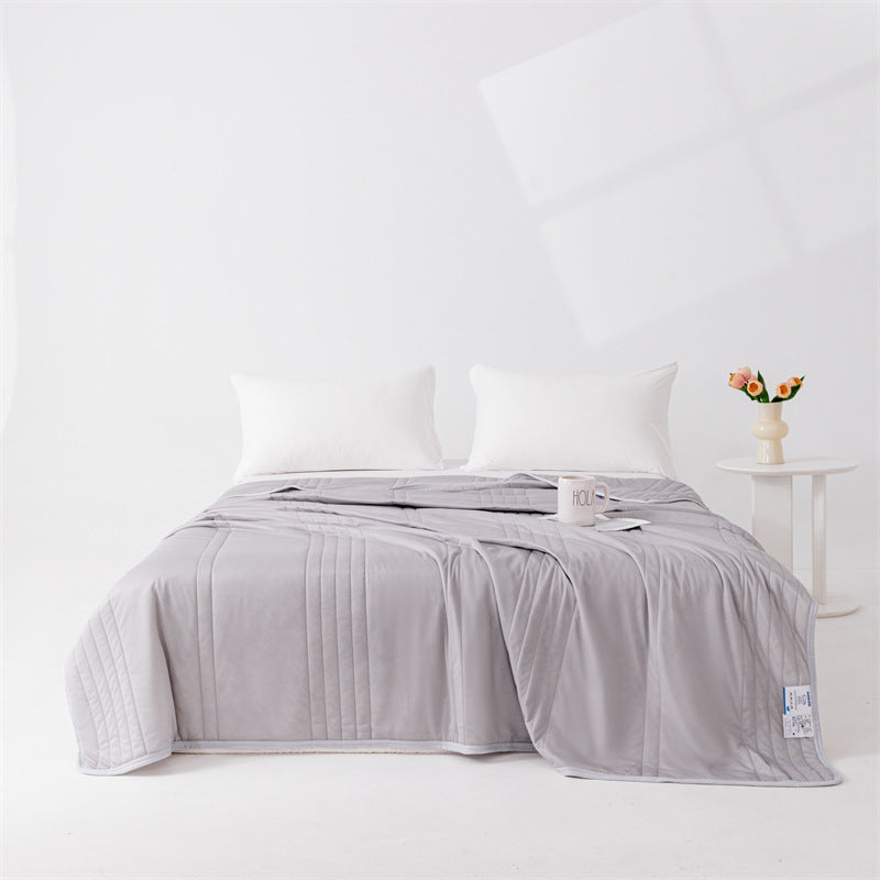 Cooling Ice Silk Summer Blanket – Lightweight, Washable, Soft Quilt for Babies & Adults | Skanto