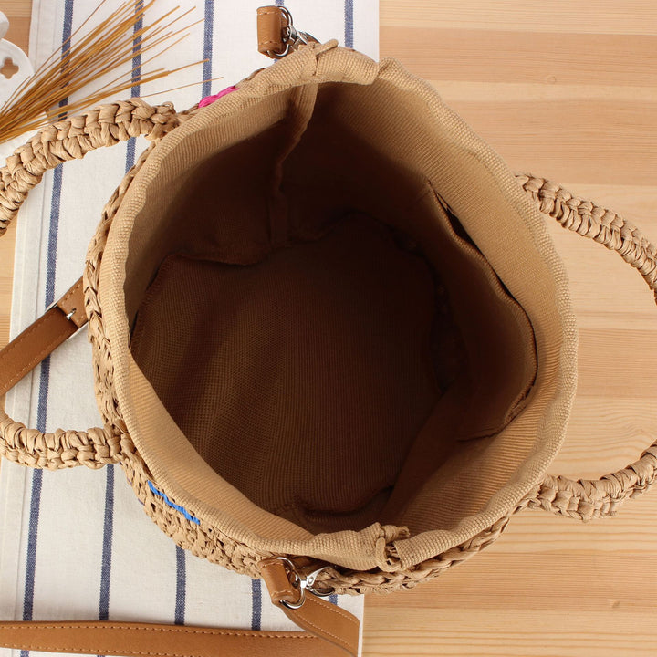Handbag made of handmade natural material with colorful accent Skanto