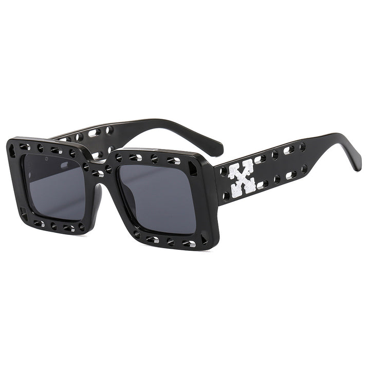 Dame Modische Solbrille med unik design Skanto