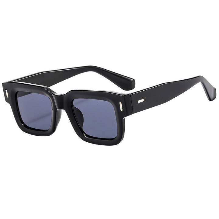Dame Modische Quadratisk Solbrille med robust ramme og polariserte linser Skanto