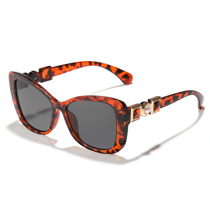 Dame Cat-Eye solbriller med elegant metallisk dekorasjon Skanto