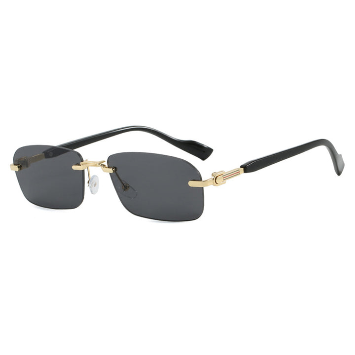Dame solbrille med elegant metallramme og stilige tre detaljer Skanto