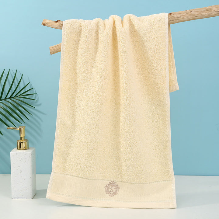High-quality terry bath towel with luxurious discreet design Skanto