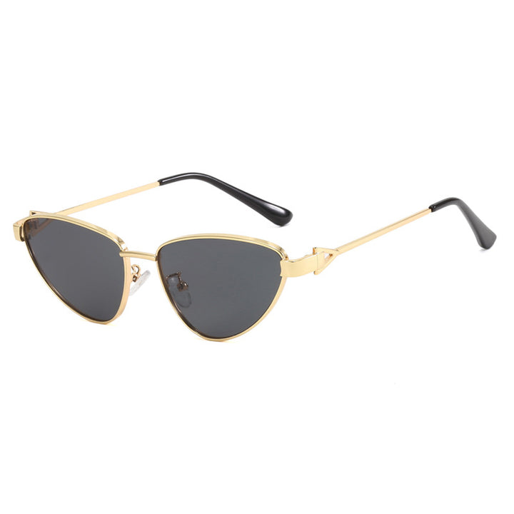 Dame Cat-Eye solbriller med elegant og fleksibel ramme Skanto