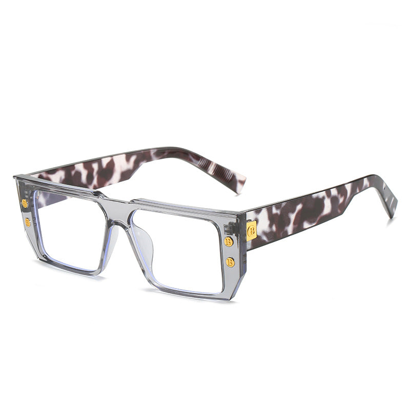 Dame moteriktig klar brille med gyldne detaljer Skanto