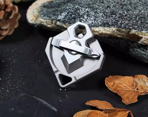 Skanto | Titanium EDC Multi-verktøy - Skrutrekker, Skiftenøkkel, Kul Pendel
