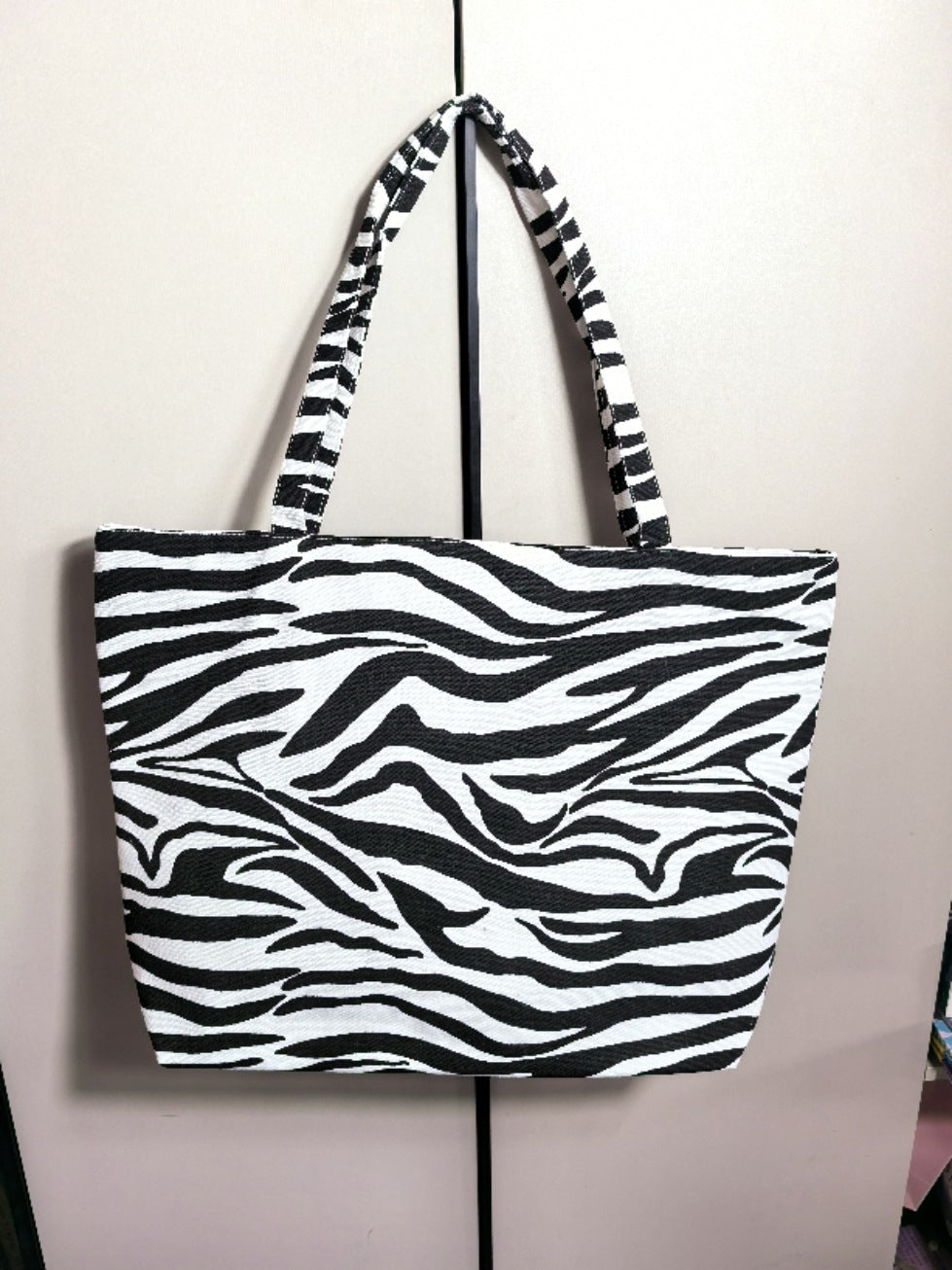 Stort zebradesign bæreveske Skanto