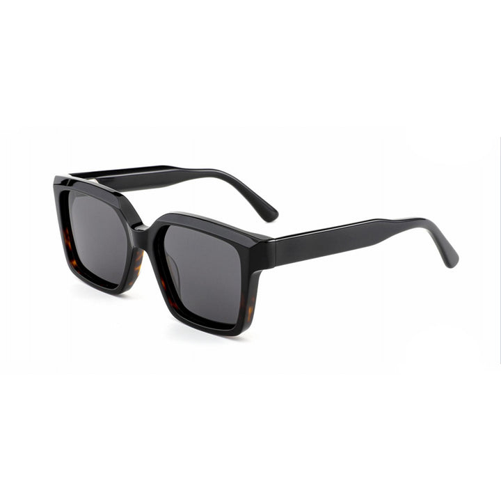 Damer moterik solbrille i markant kvadratisk design Skanto