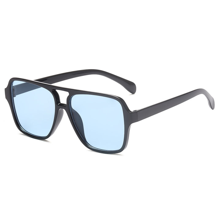 Dame kvadratisk solbrille med elegant overgangsramme Skanto