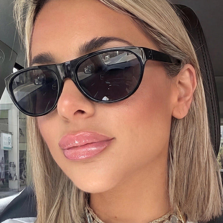 Dame moteriktig optisk brille med elegant kattøye-design Skanto