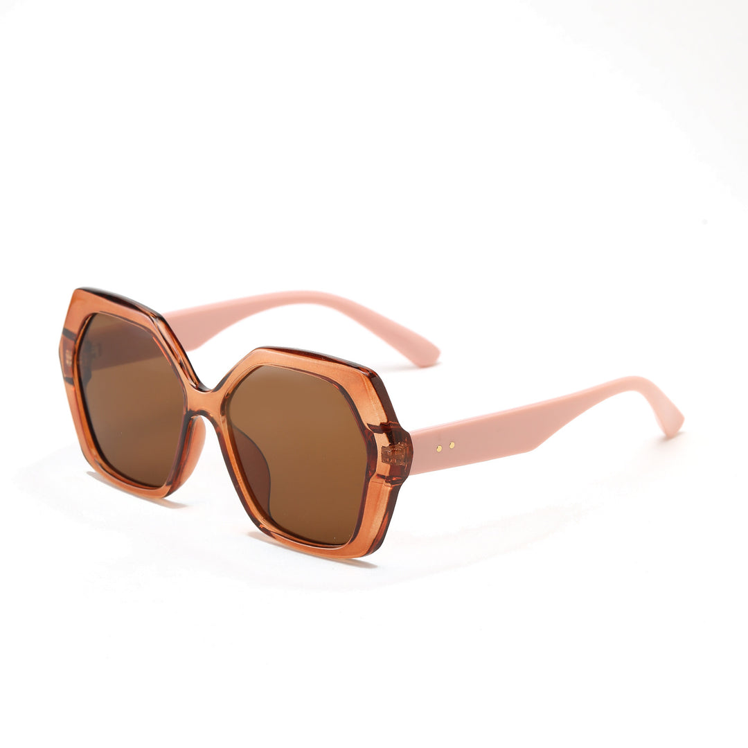 Dame geometrisk solbrille med iøynefallende design Skanto