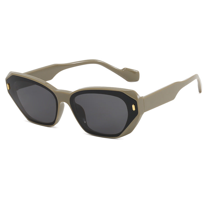 Dame geometrisk designer solbrille med markant ramme Skanto