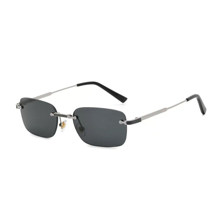 Dame moteriktig brille med elegant metallramme Skanto