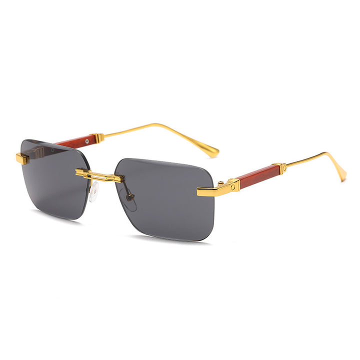 Dame moteriktig rektangulær solbrille med edle metallkanter Skanto