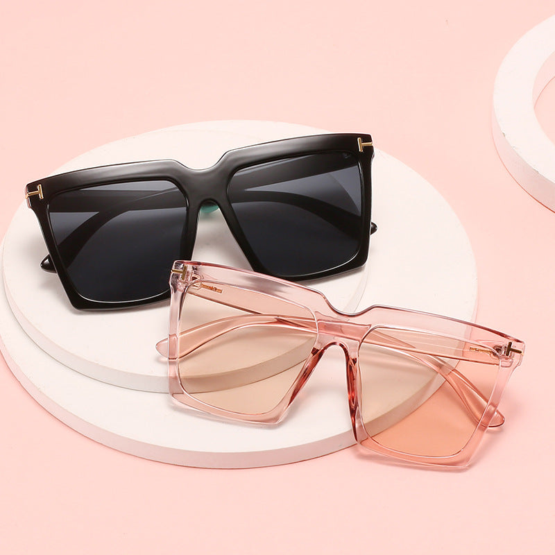 Dame oversized firkantet solbrille med luksuriøse aksenter Skanto